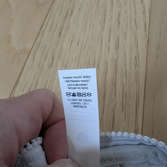 Lululemon Everywhere Belt Bag, 1L Grey Silver - Picture 8 of 12